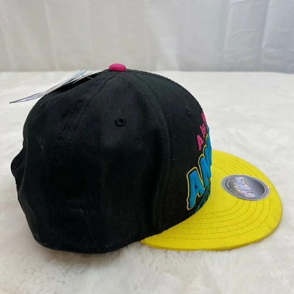 NWT Angry Birds Embroidered Snapback Cap A Is For Angry Black Concept One Access